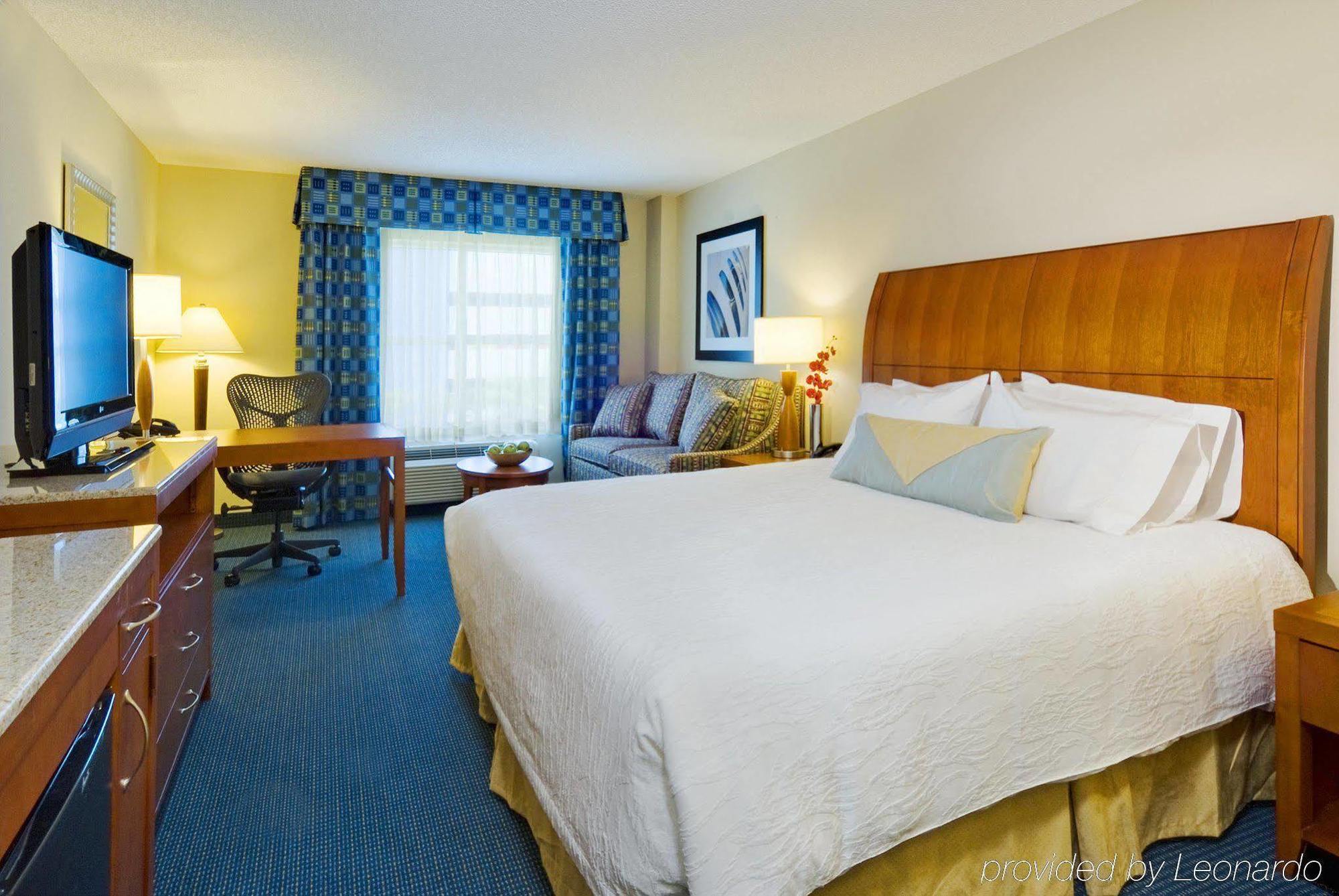 Hilton Garden Inn Tampa Airport/Westshore Стая снимка